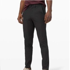 Lululemon Commission Pant Slim *Warpstreme 32" in Black
